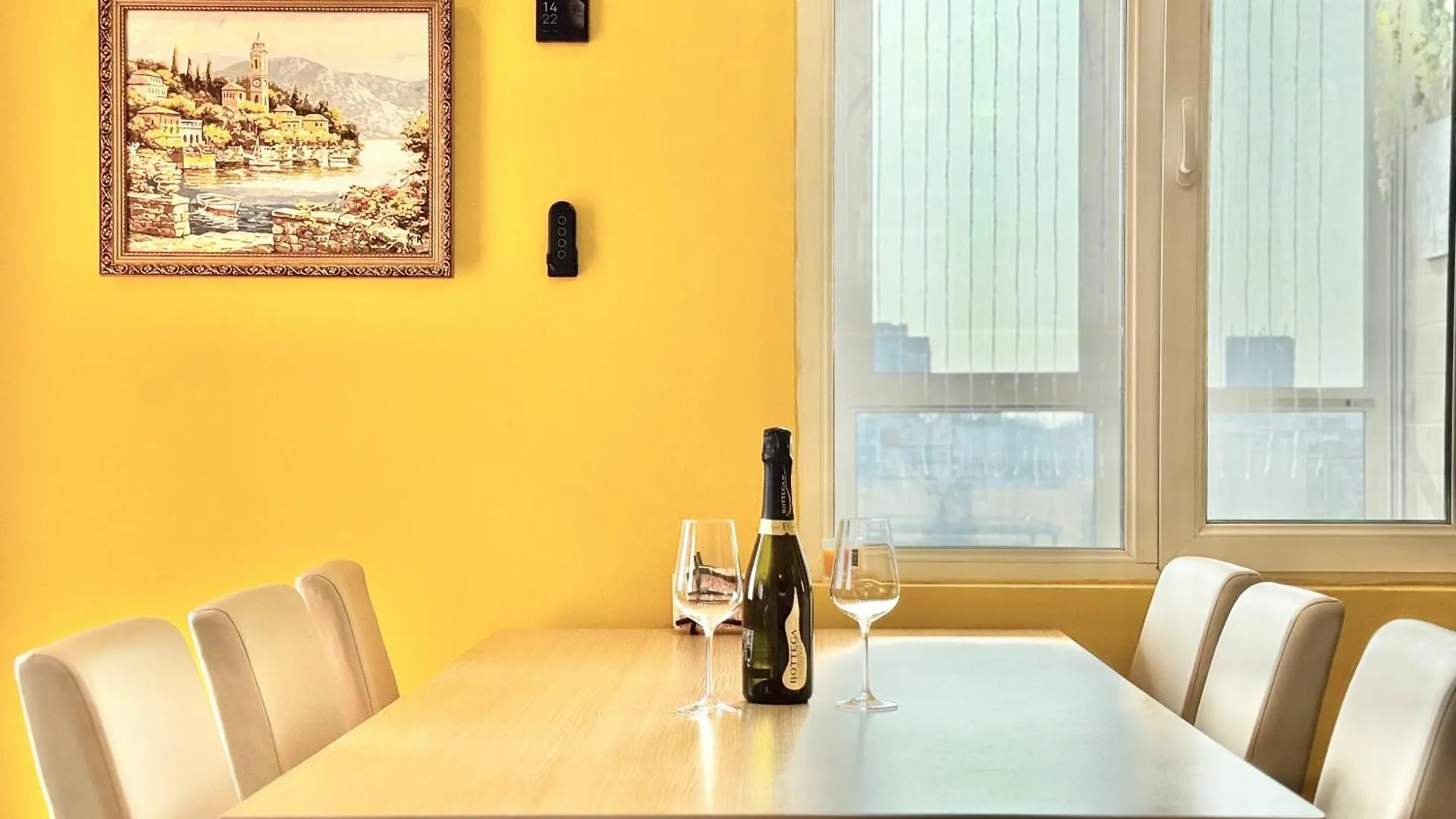 Seasky Smarthome Penthouse For 6 Guests With Private Parking 5 Minutes Аway From Central Beach Burgas And City Centre