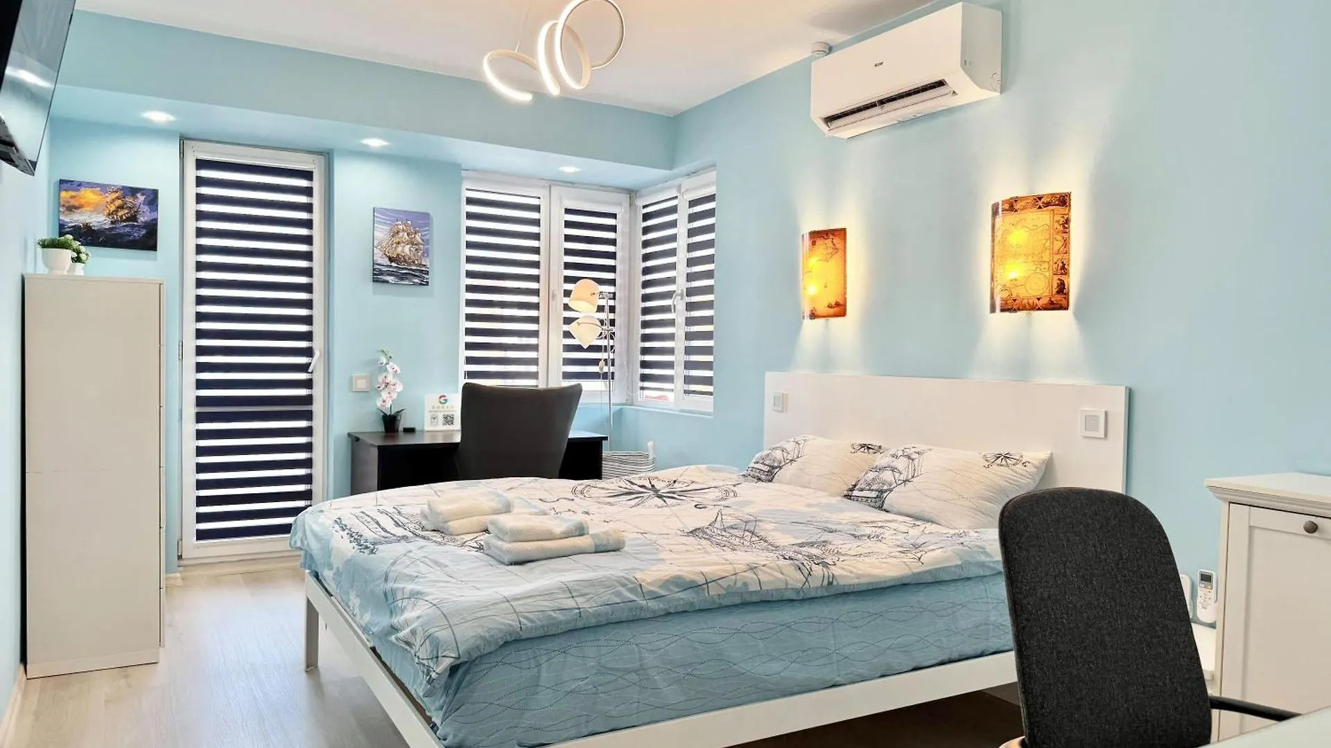 Apartment Seasky Smarthome Penthouse For 6 Guests With Private Parking 5 Minutes Аway From Central Beach Burgas And City Centre