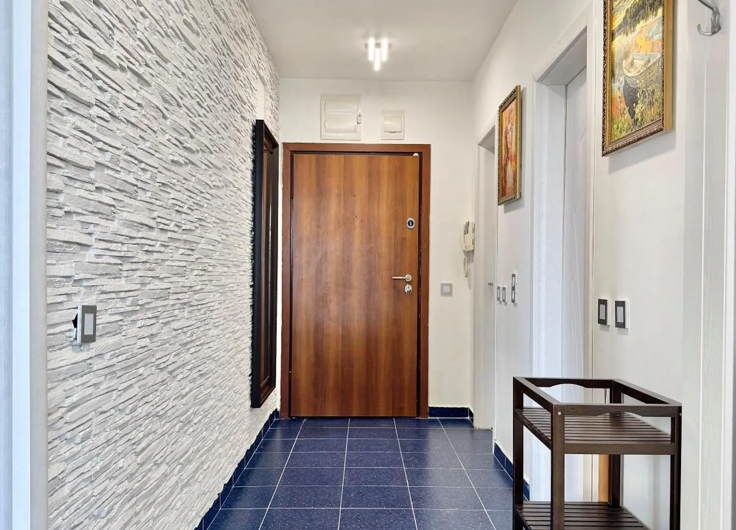 Seasky Smarthome Penthouse For 6 Guests With Private Parking 5 Minutes Аway From Central Beach Burgas And City Centre Apartment