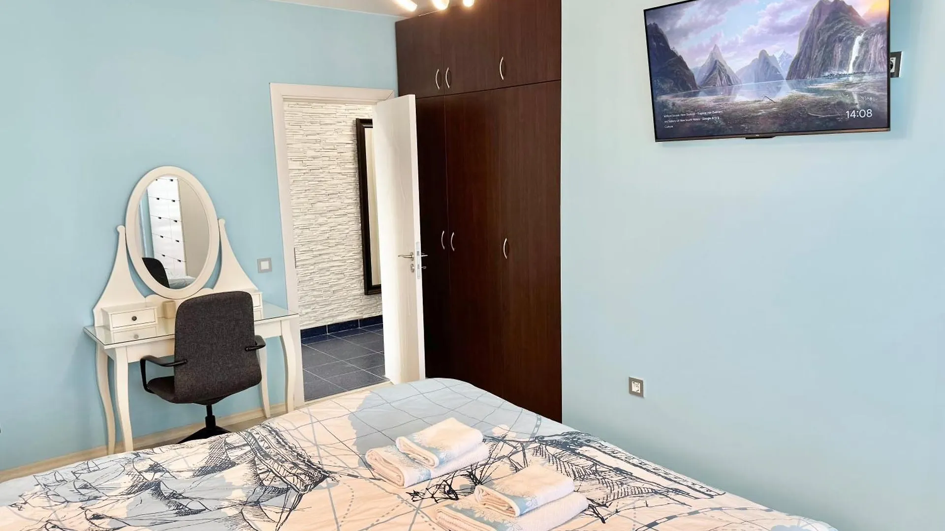 Seasky Smarthome Penthouse For 6 Guests With Private Parking 5 Minutes Аway From Central Beach Burgas And City Centre