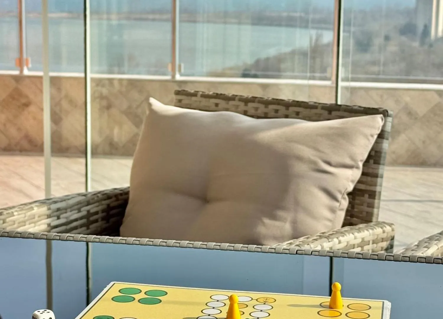Seasky Smarthome Penthouse For 6 Guests With Private Parking 5 Minutes Аway From Central Beach Burgas And City Centre 0*,