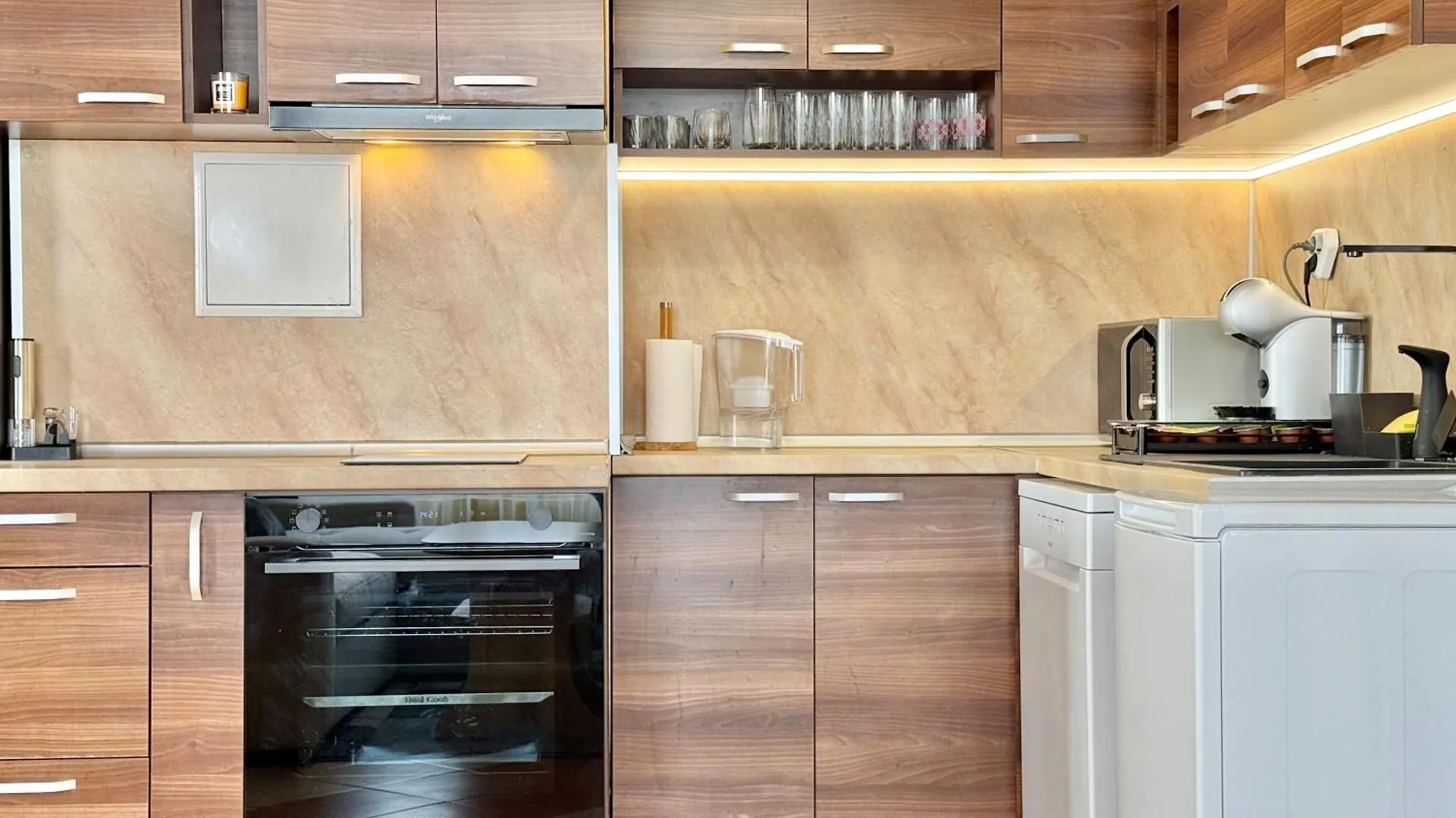 Seasky Smarthome Penthouse For 6 Guests With Private Parking 5 Minutes Аway From Central Beach Burgas And City Centre 0*,  Bulgaria