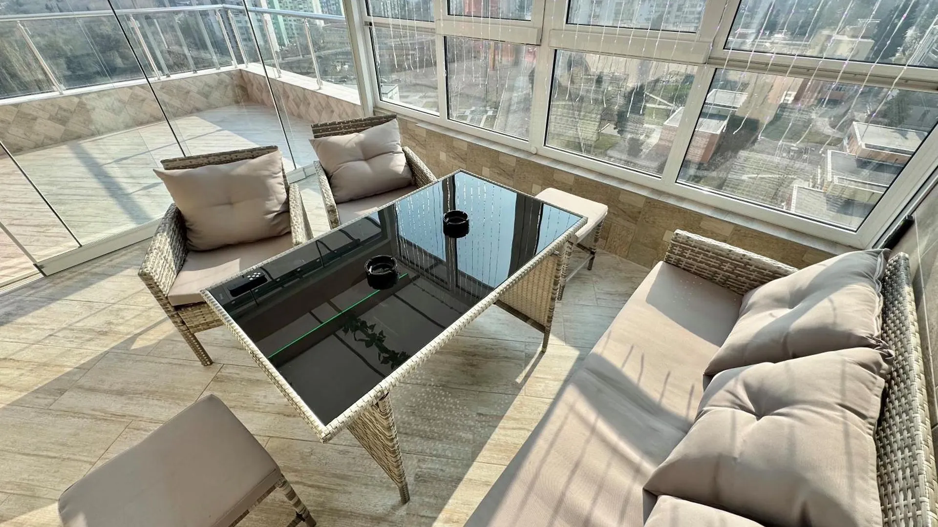 Seasky Smarthome Penthouse For 6 Guests With Private Parking 5 Minutes Аway From Central Beach Burgas And City Centre